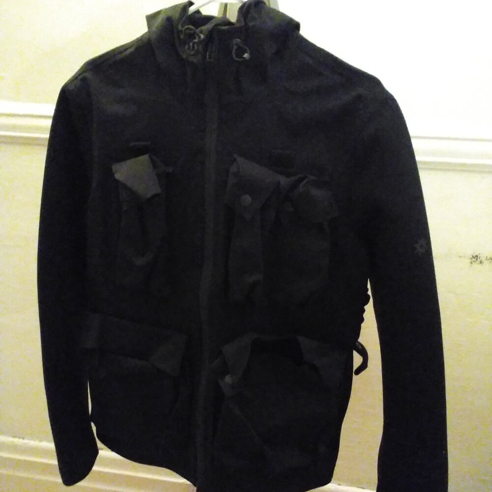 Isaor Zurs neo hood - Japanese techwear- New with tags